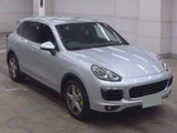 2016 Porsche Cayenne S E- Hybrid Sport SUV for sale, Japanese used car export - photo 1 of 6 | GULJI TRADERS
