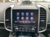 2017 Porsche Cayenne 4WD SUV for sale, Japanese used car export - photo 36 of 47 | GULJI TRADERS