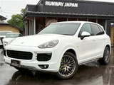 2017 Porsche Cayenne S PHV Sport SUV for sale, Japanese used car export - photo 1 of 29 | GULJI TRADERS