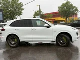 2017 Porsche Cayenne S PHV Sport SUV for sale, Japanese used car export - photo 4 of 29 | GULJI TRADERS