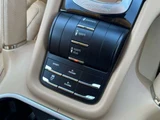 2017 Porsche Cayenne S E- Hybrid SUV for sale, Japanese used car export - photo 10 of 13 | GULJI TRADERS