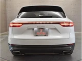 2018 Porsche Cayenne 3.0 4WD SUV for sale, Japanese used car export - photo 12 of 50 | GULJI TRADERS