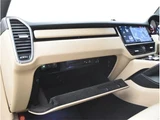 2018 Porsche Cayenne 3.0 4WD SUV for sale, Japanese used car export - photo 45 of 50 | GULJI TRADERS