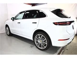 2018 Porsche Cayenne S 4WD SUV for sale, Japanese used car export - photo 17 of 80 | GULJI TRADERS