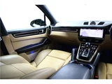 2018 Porsche Cayenne S 4WD SUV for sale, Japanese used car export - photo 66 of 80 | GULJI TRADERS