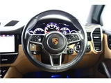 2018 Porsche Cayenne S 4WD SUV for sale, Japanese used car export - photo 67 of 80 | GULJI TRADERS