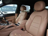 2018 Porsche Cayenne S 4WD SUV for sale, Japanese used car export - photo 5 of 42 | GULJI TRADERS