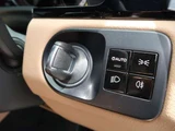 2018 Porsche Cayenne S 4WD SUV for sale, Japanese used car export - photo 10 of 42 | GULJI TRADERS