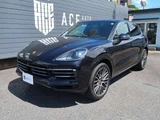 2018 Porsche Cayenne S 4WD SUV for sale, Japanese used car export - photo 25 of 42 | GULJI TRADERS