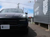 2018 Porsche Cayenne S 4WD SUV for sale, Japanese used car export - photo 29 of 42 | GULJI TRADERS