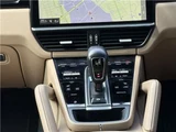 2018 Porsche Cayenne 4WD SUV for sale, Japanese used car export - photo 17 of 50 | GULJI TRADERS