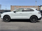 2018 Porsche Cayenne 4WD SUV for sale, Japanese used car export - photo 42 of 50 | GULJI TRADERS