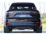 2018 Porsche Cayenne Turbo 4WD SUV for sale, Japanese used car export - photo 5 of 47 | GULJI TRADERS
