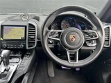 2018 Porsche Cayenne SUV for sale, Japanese used car export - photo 5 of 24 | GULJI TRADERS
