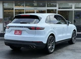 2018 Porsche Cayenne SUV for sale, Japanese used car export - photo 9 of 28 | GULJI TRADERS