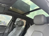 2018 Porsche Cayenne SUV for sale, Japanese used car export - photo 11 of 28 | GULJI TRADERS