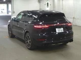 2018 Porsche Cayenne Turbo Sport SUV for sale, Japanese used car export - photo 5 of 5 | GULJI TRADERS