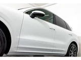 2019 Porsche Cayenne 3.0 4WD SUV for sale, Japanese used car export - photo 11 of 80 | GULJI TRADERS