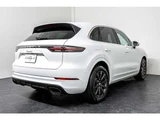 2019 Porsche Cayenne 3.0 4WD SUV for sale, Japanese used car export - photo 22 of 80 | GULJI TRADERS