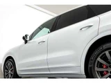 2019 Porsche Cayenne 3.0 4WD SUV for sale, Japanese used car export - photo 29 of 80 | GULJI TRADERS