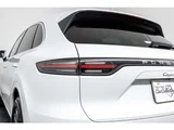 2019 Porsche Cayenne 3.0 4WD SUV for sale, Japanese used car export - photo 30 of 80 | GULJI TRADERS