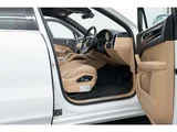 2019 Porsche Cayenne 3.0 4WD SUV for sale, Japanese used car export - photo 36 of 80 | GULJI TRADERS