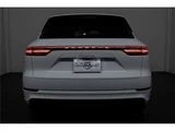 2019 Porsche Cayenne 3.0 4WD SUV for sale, Japanese used car export - photo 76 of 80 | GULJI TRADERS