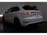 2019 Porsche Cayenne 3.0 4WD SUV for sale, Japanese used car export - photo 77 of 80 | GULJI TRADERS