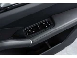 2019 Porsche Cayenne 3.0 4WD SUV for sale, Japanese used car export - photo 66 of 80 | GULJI TRADERS
