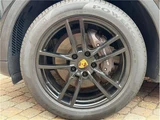 2020 Porsche Cayenne SUV for sale, Japanese used car export - photo 54 of 58 | GULJI TRADERS