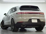 2023 Porsche Cayenne Base SUV for sale, Japanese used car export - photo 2 of 9 | GULJI TRADERS