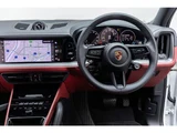2024 Porsche Cayenne 3.0 4WD SUV for sale, Japanese used car export - photo 40 of 73 | GULJI TRADERS