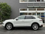 2024 Porsche Cayenne 3.0 4WD SUV for sale, Japanese used car export - photo 7 of 48 | GULJI TRADERS