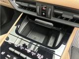 2024 Porsche Cayenne 3.0 4WD SUV for sale, Japanese used car export - photo 23 of 48 | GULJI TRADERS