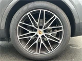 2024 Porsche Cayenne Base SUV for sale, Japanese used car export - photo 44 of 48 | GULJI TRADERS