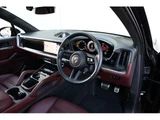 2024 Porsche Cayenne Turbo E- Hybrid SUV for sale, Japanese used car export - photo 3 of 9 | GULJI TRADERS