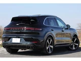 2024 Porsche Cayenne Turbo E- Hybrid SUV for sale, Japanese used car export - photo 6 of 9 | GULJI TRADERS