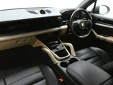 2024 Porsche Cayenne E- Hybrid SUV for sale, Japanese used car export - photo 5 of 7 | GULJI TRADERS