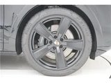2025 Porsche Cayenne GTS SUV for sale, Japanese used car export - photo 13 of 72 | GULJI TRADERS