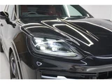 2025 Porsche Cayenne GTS SUV for sale, Japanese used car export - photo 57 of 72 | GULJI TRADERS