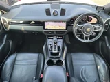 2019 Porsche Cayenne Coupe Coupe 4WD SUV for sale, Japanese used car export - photo 3 of 24 | GULJI TRADERS