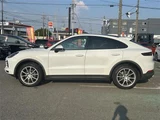 2019 Porsche Cayenne Coupe Coupe 4WD SUV for sale, Japanese used car export - photo 12 of 24 | GULJI TRADERS