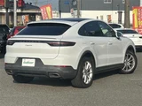 2019 Porsche Cayenne Coupe Coupe 4WD SUV for sale, Japanese used car export - photo 15 of 24 | GULJI TRADERS