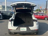 2019 Porsche Cayenne Coupe Coupe 4WD SUV for sale, Japanese used car export - photo 16 of 24 | GULJI TRADERS