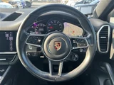 2019 Porsche Cayenne Coupe Coupe 4WD SUV for sale, Japanese used car export - photo 17 of 24 | GULJI TRADERS