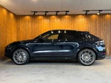 2020 Porsche Cayenne Coupe Turbo 4WD SUV for sale, Japanese used car export - photo 4 of 54 | GULJI TRADERS
