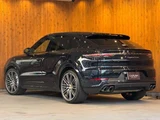 2020 Porsche Cayenne Coupe Turbo 4WD SUV for sale, Japanese used car export - photo 6 of 54 | GULJI TRADERS