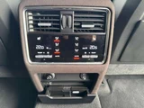 2020 Porsche Cayenne Coupe GTS 4WD SUV for sale, Japanese used car export - photo 44 of 70 | GULJI TRADERS