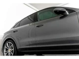 2020 Porsche Cayenne Coupe E Hybrid 4WD SUV for sale, Japanese used car export - photo 13 of 80 | GULJI TRADERS