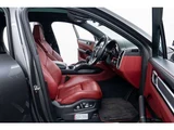 2020 Porsche Cayenne Coupe E Hybrid 4WD SUV for sale, Japanese used car export - photo 30 of 80 | GULJI TRADERS